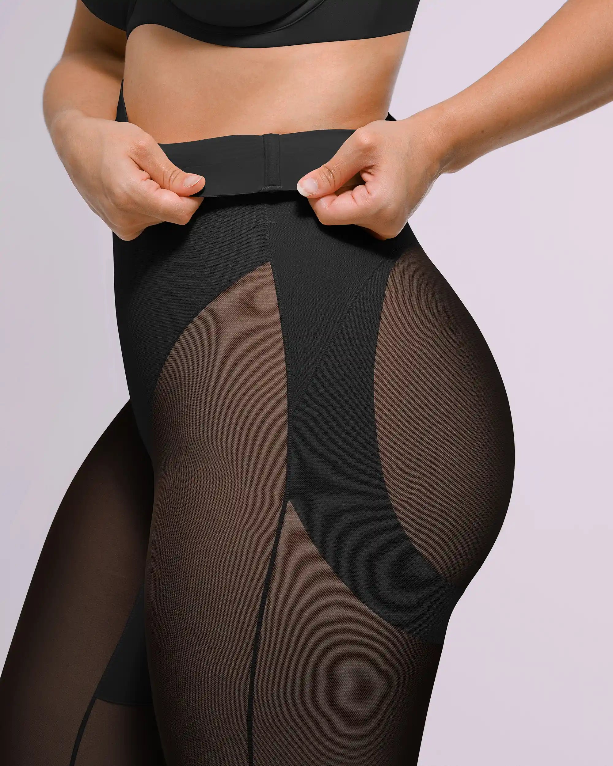 Butt-Lifting Mesh Capri Leggings