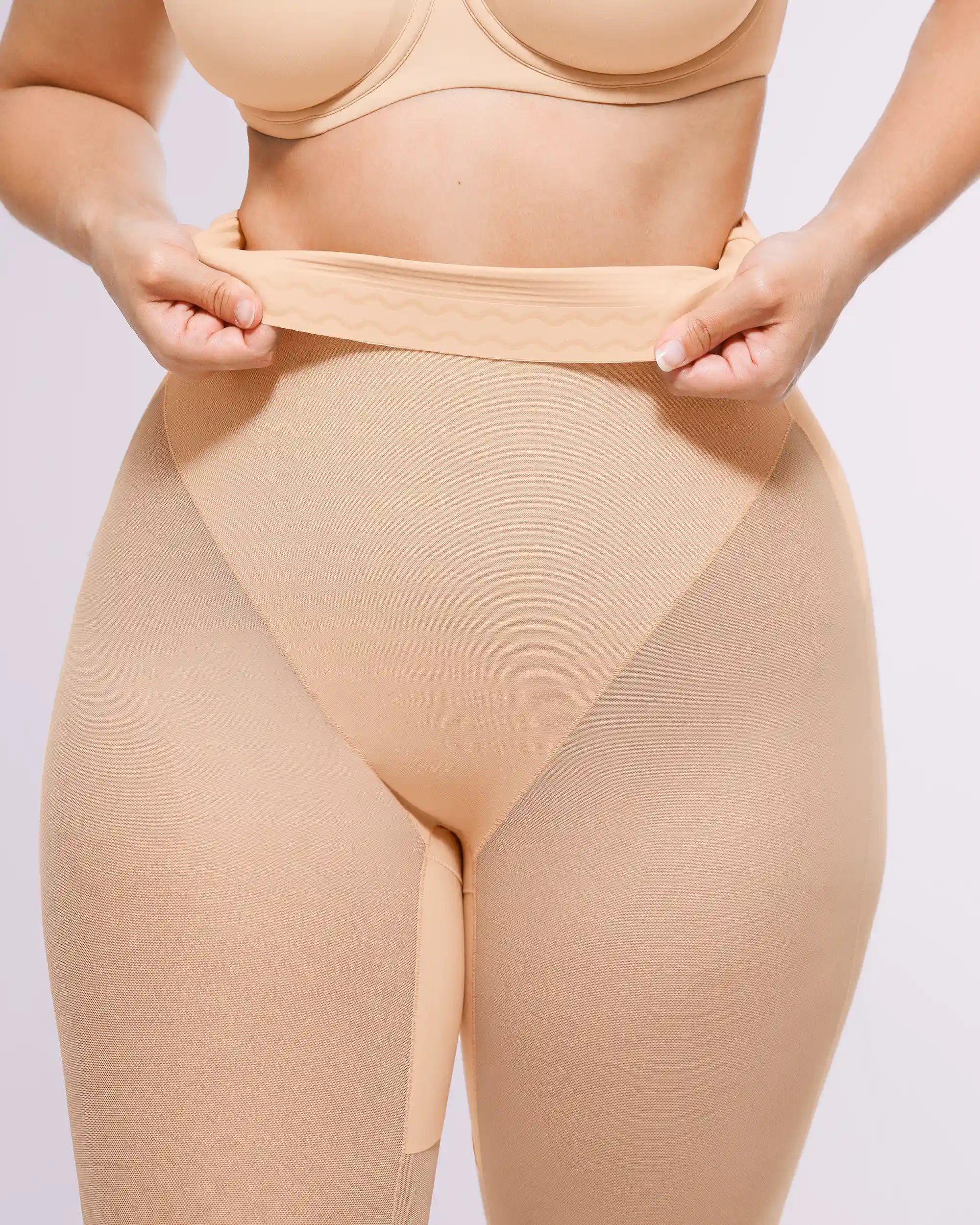 Butt-Lifting Mesh Capri Leggings