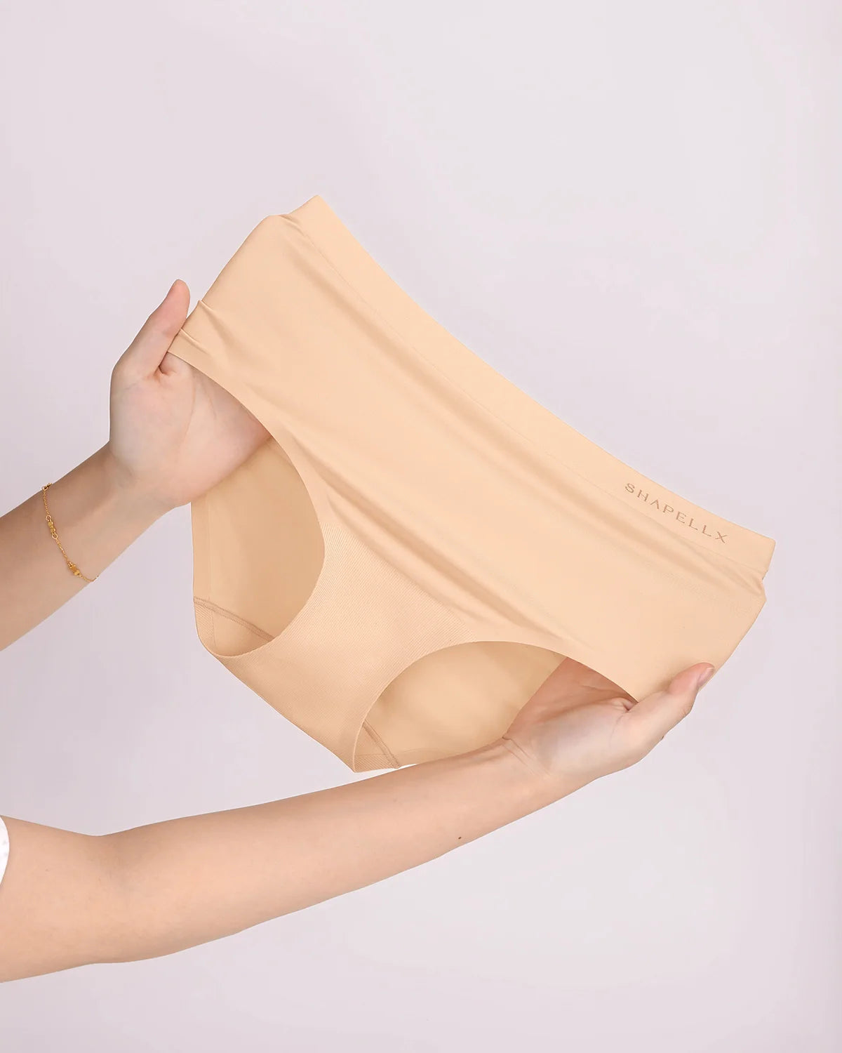 Comfy Mid-Rise Briefs for Everyday Comfort
