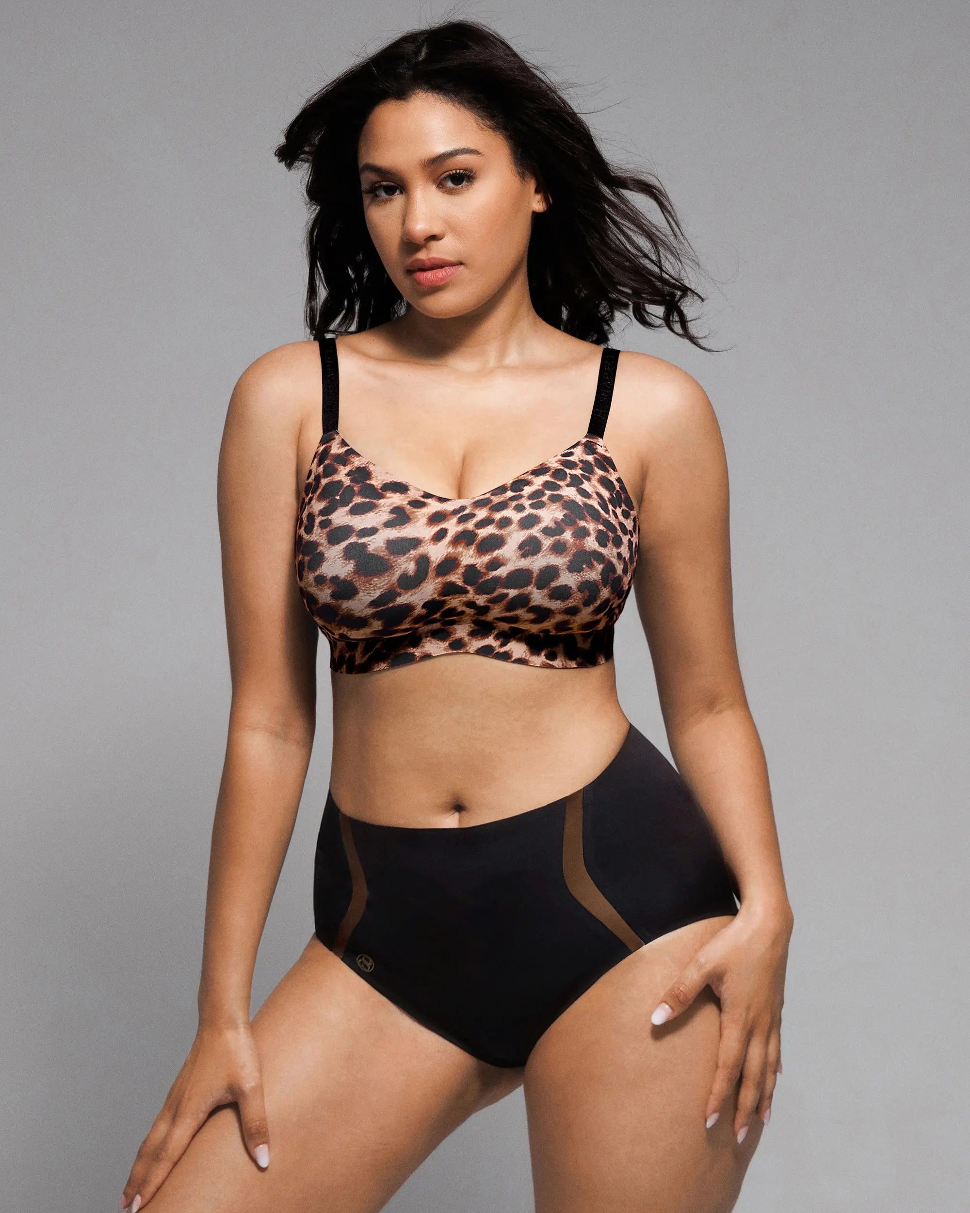 Cream Touch Smoothing Wireless Bra