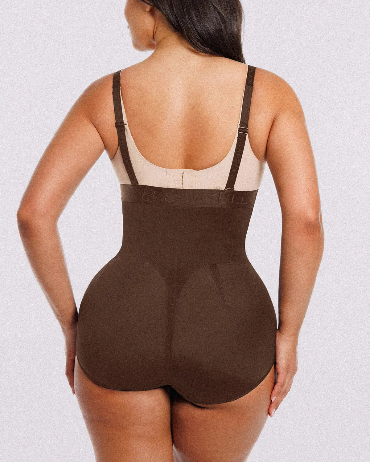 Lightweight Smoothing Briefs for All-Day Comfort