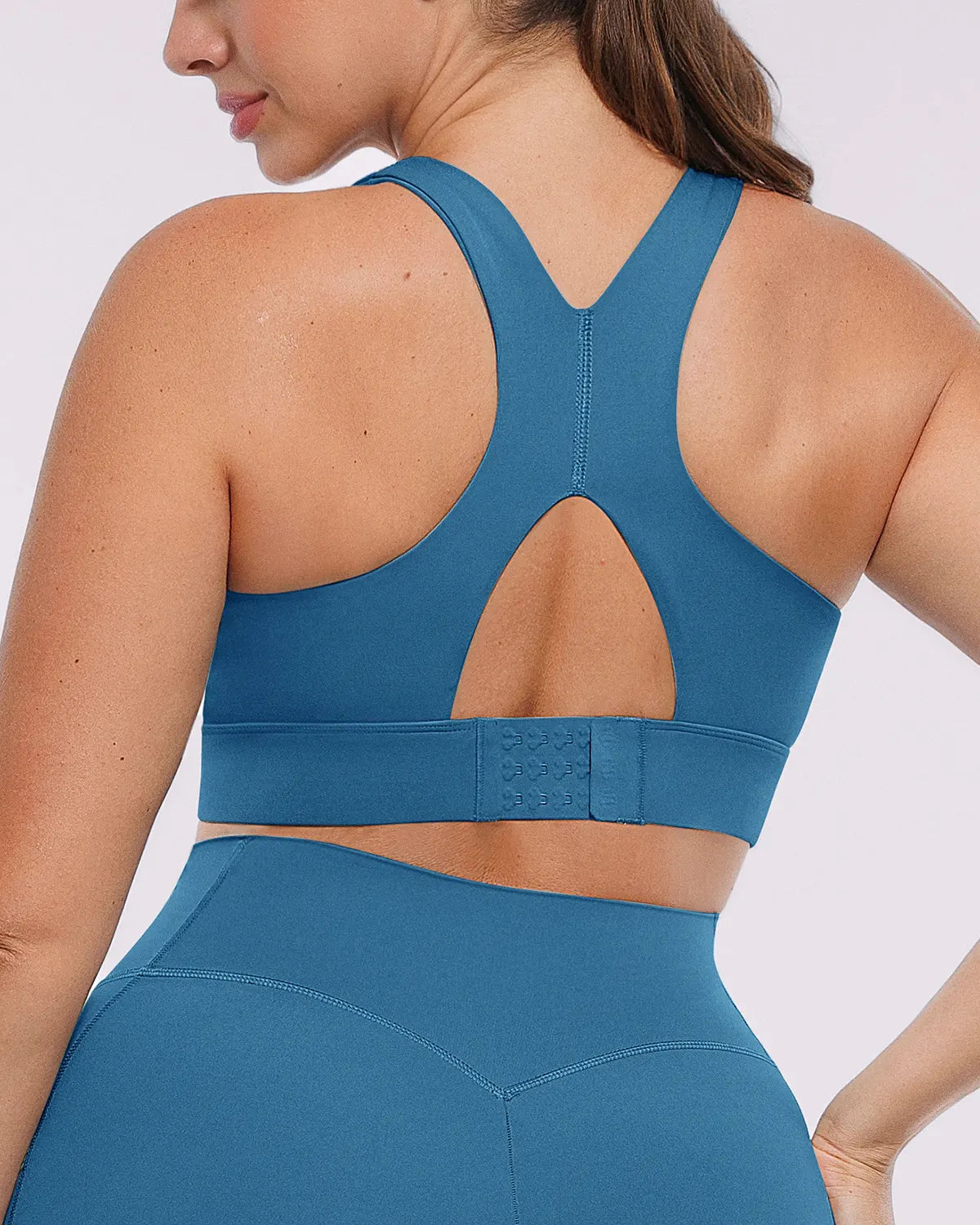 Cutout Medium Impact Sculpting Sports Bra