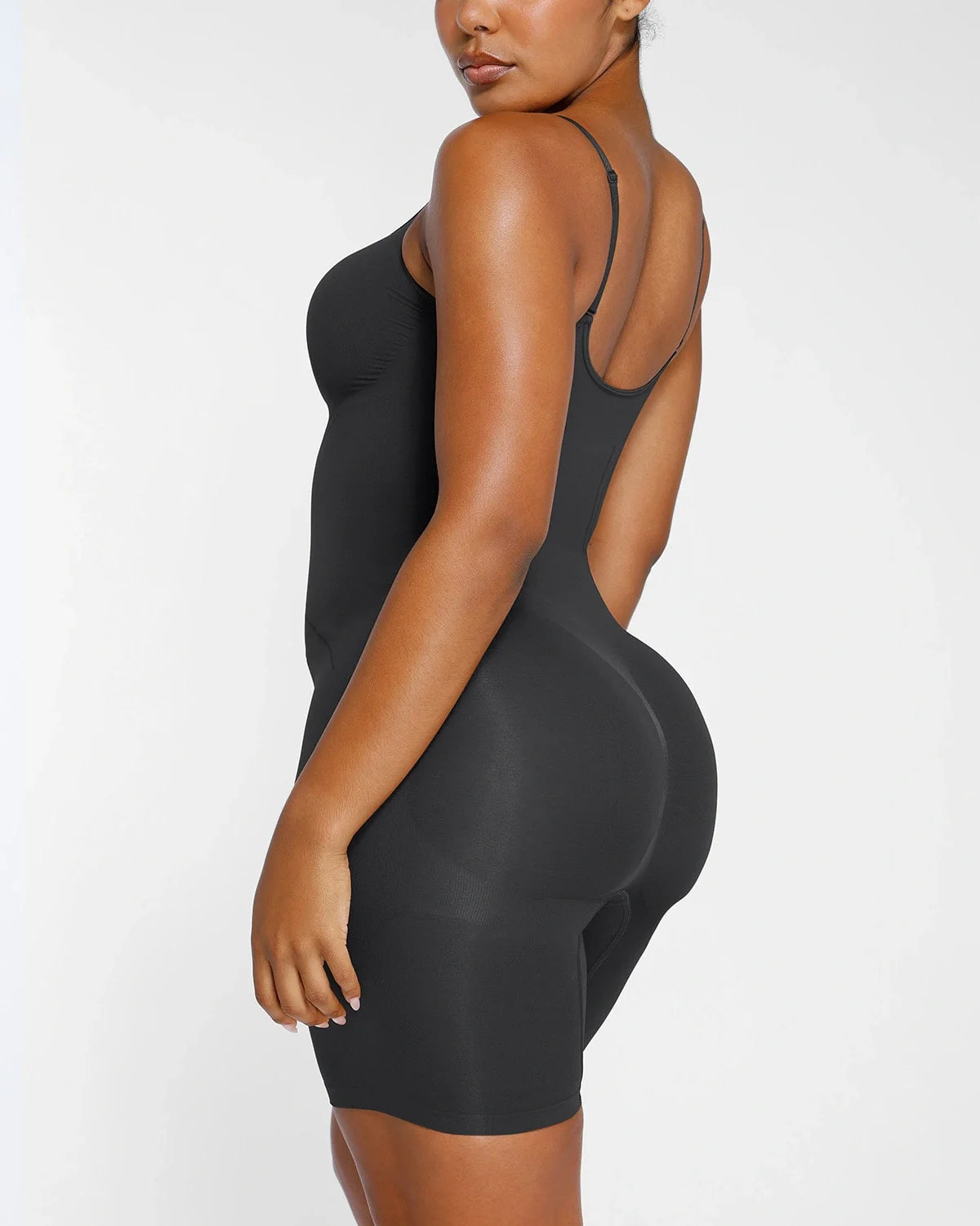Seamless Smoothing Sculpting Bodysuit