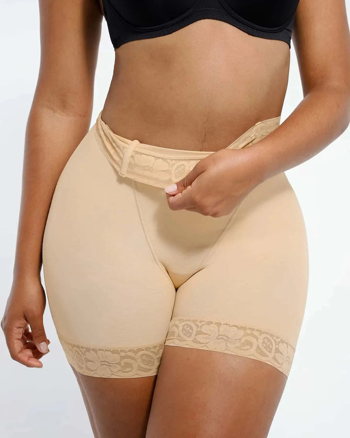 Mid-Rise Lace Butt-Lifting Shaper Shorts
