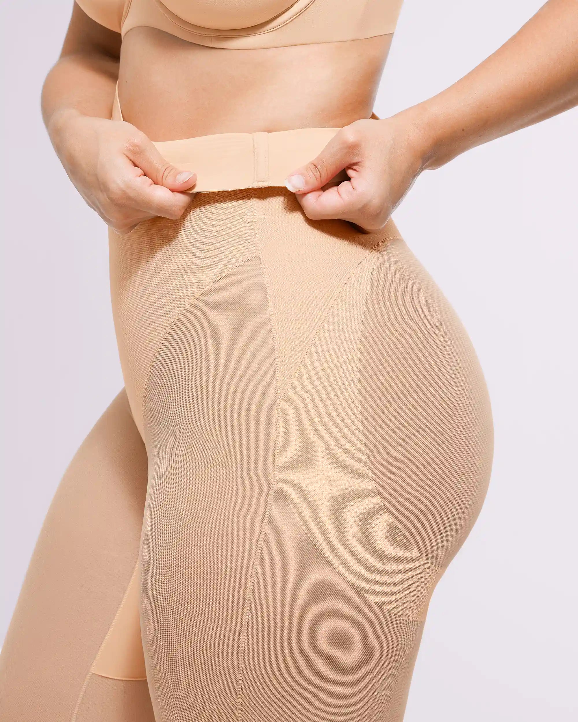 Butt-Lifting Mesh Capri Leggings