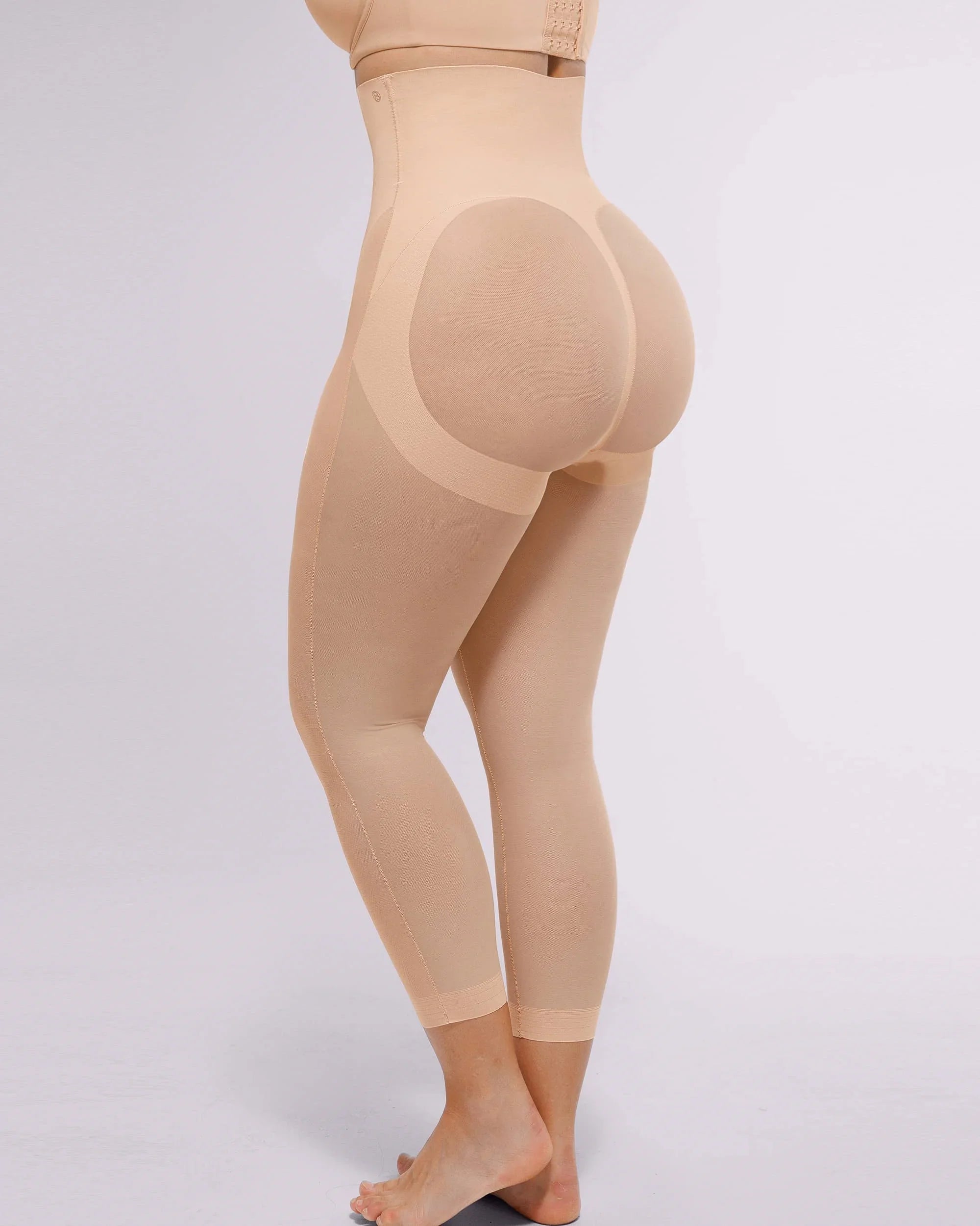 Butt-Lifting Mesh Capri Leggings