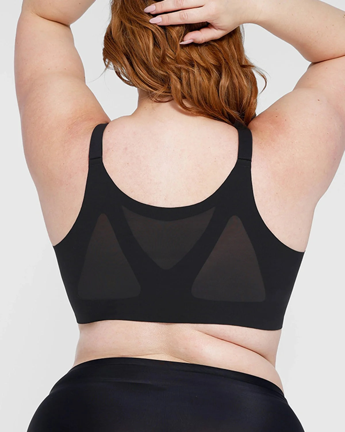 Cream Touch Wireless Front-Hook Smoothing Bra