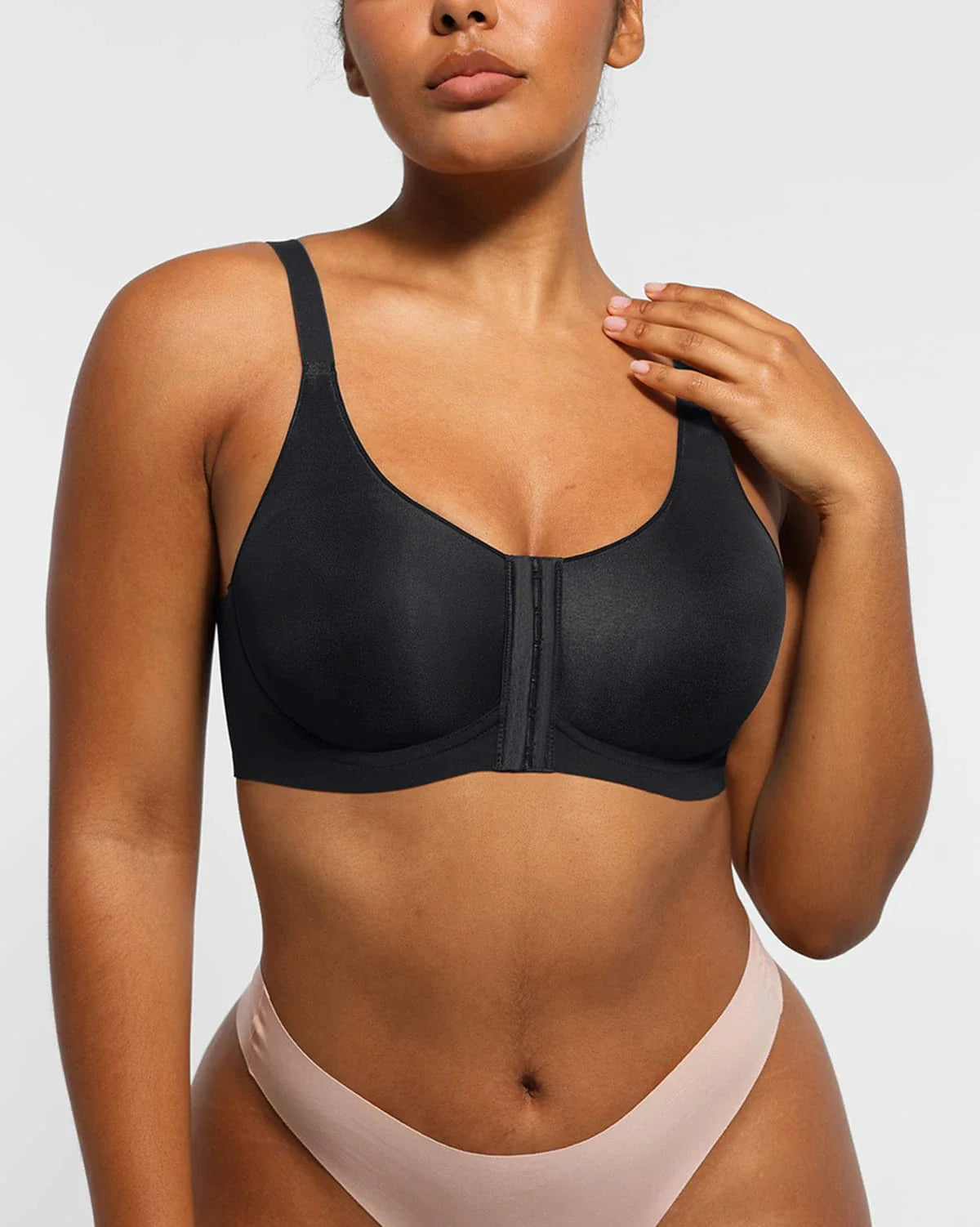 Cream Touch Wireless Front-Hook Smoothing Bra