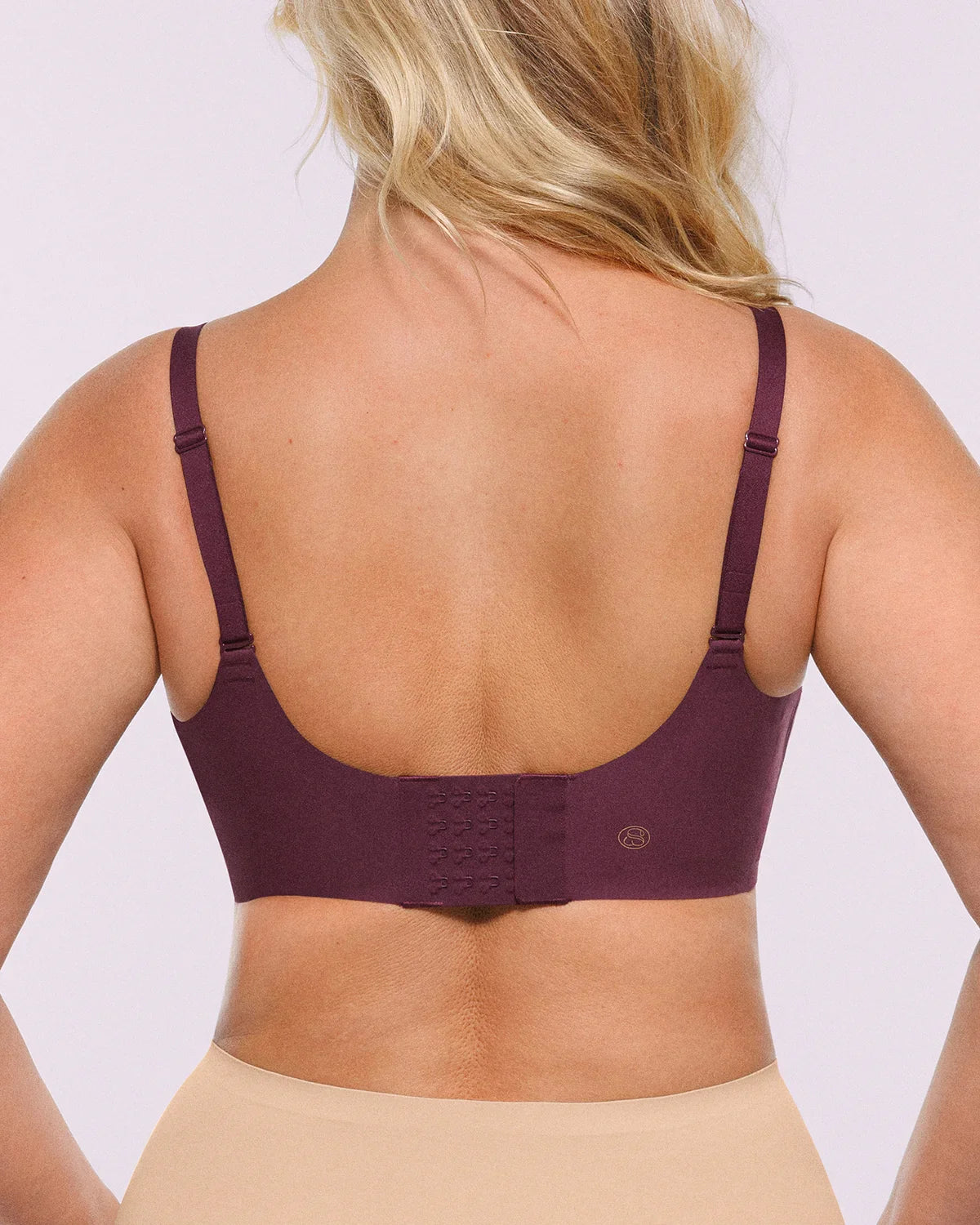 Sculpting Contour Support Bra