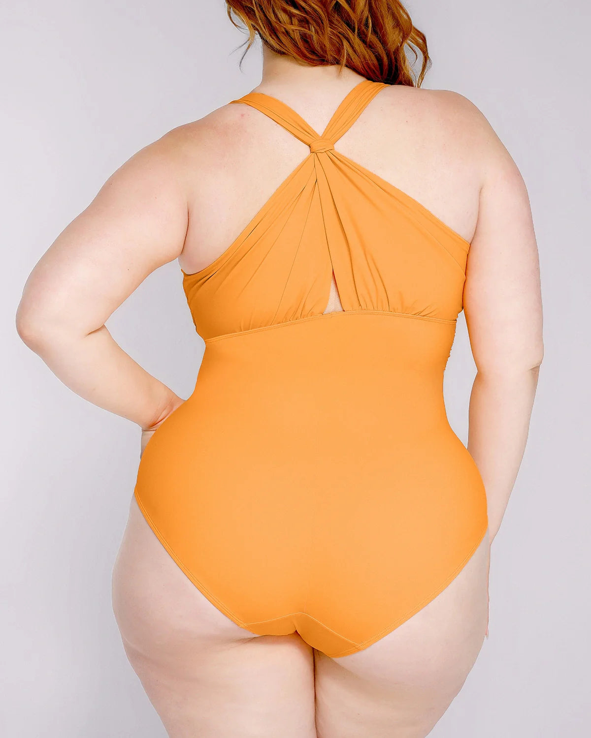 Sculpting Ruched Twist-Front Shaping Swimsuit