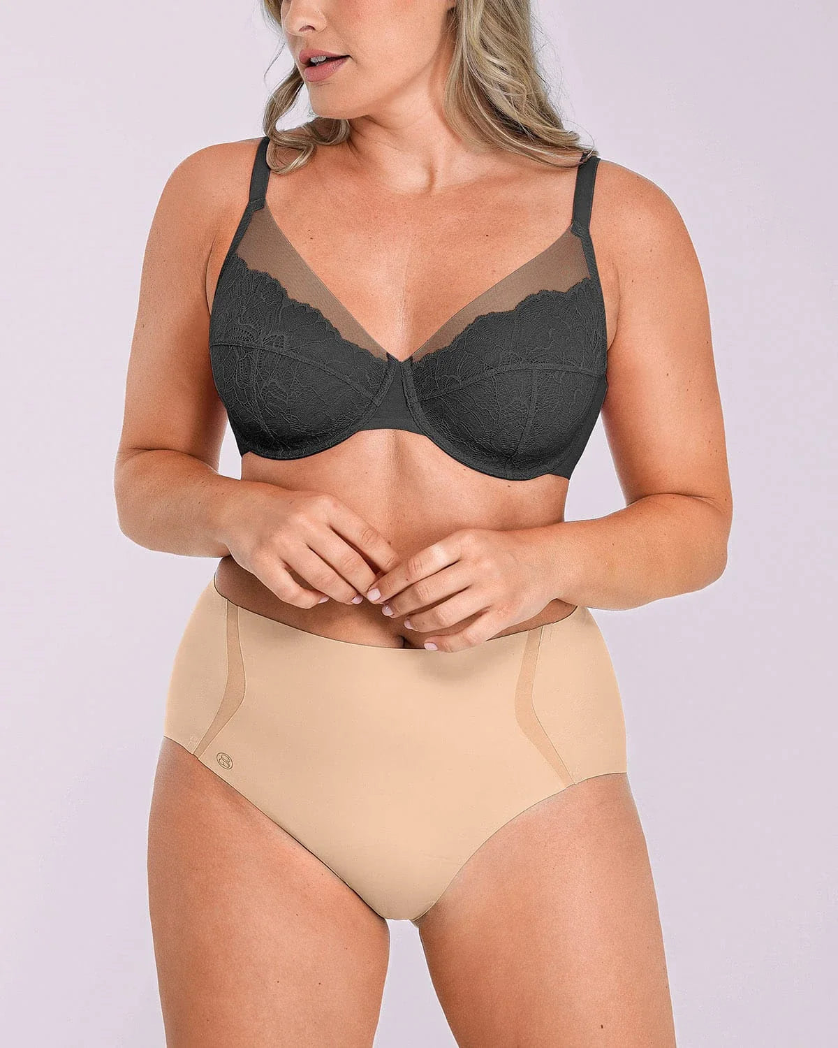 Lace Underwired Uplift Bra for Enhanced Support