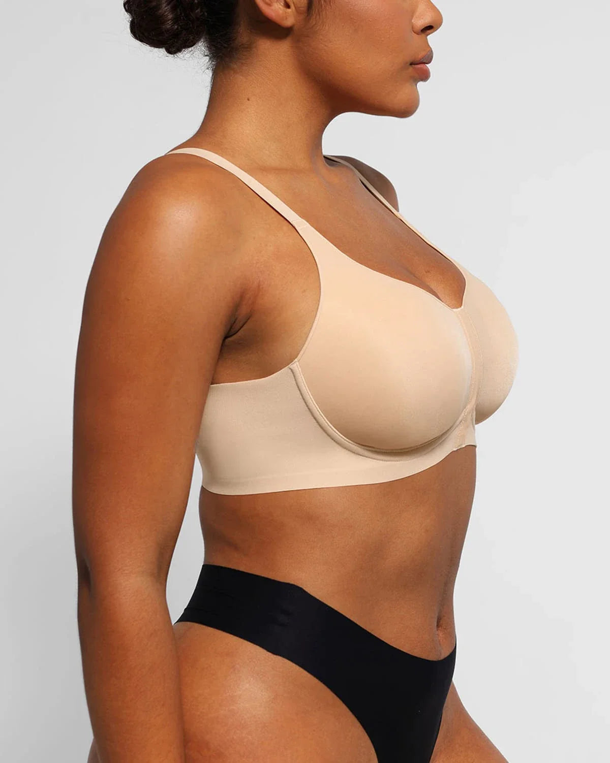 Cream Touch Wireless Front-Hook Smoothing Bra